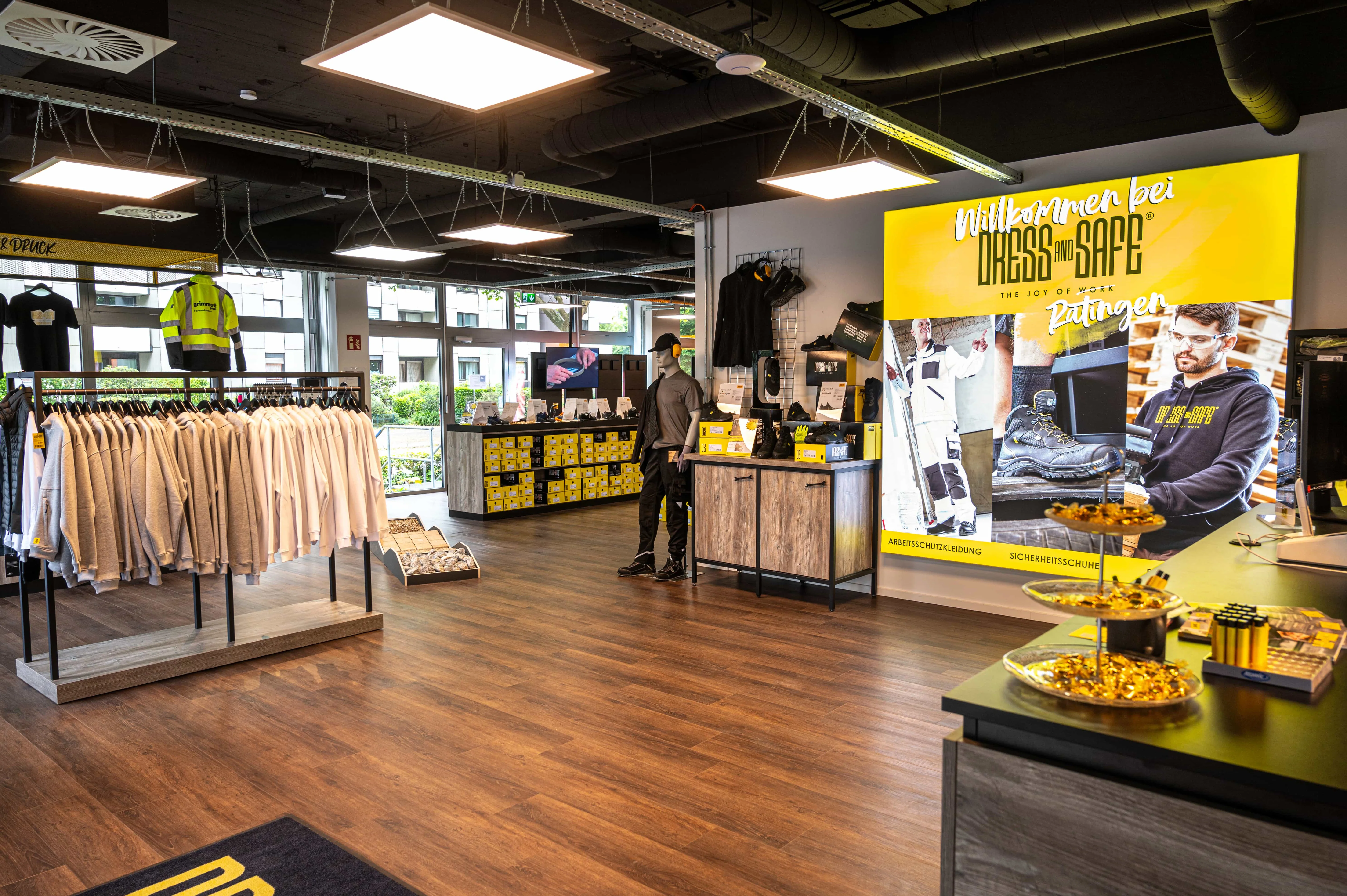 Dress & Safe Store Ratingen